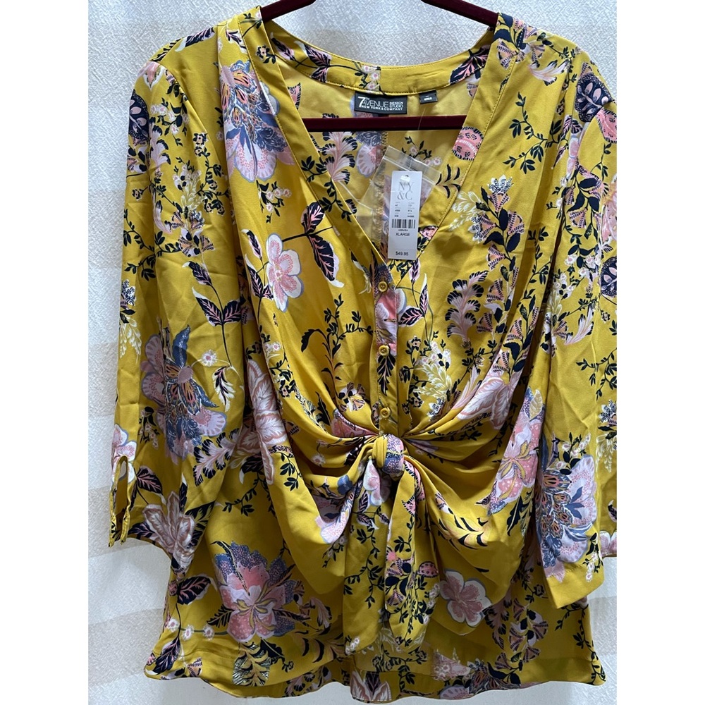 New York and company blouse